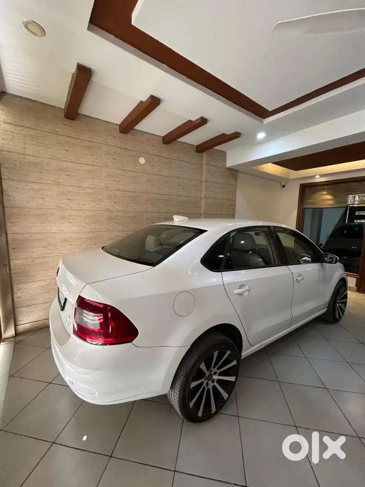 Skoda Rapid 2016 Diesel Automatic Plus Style