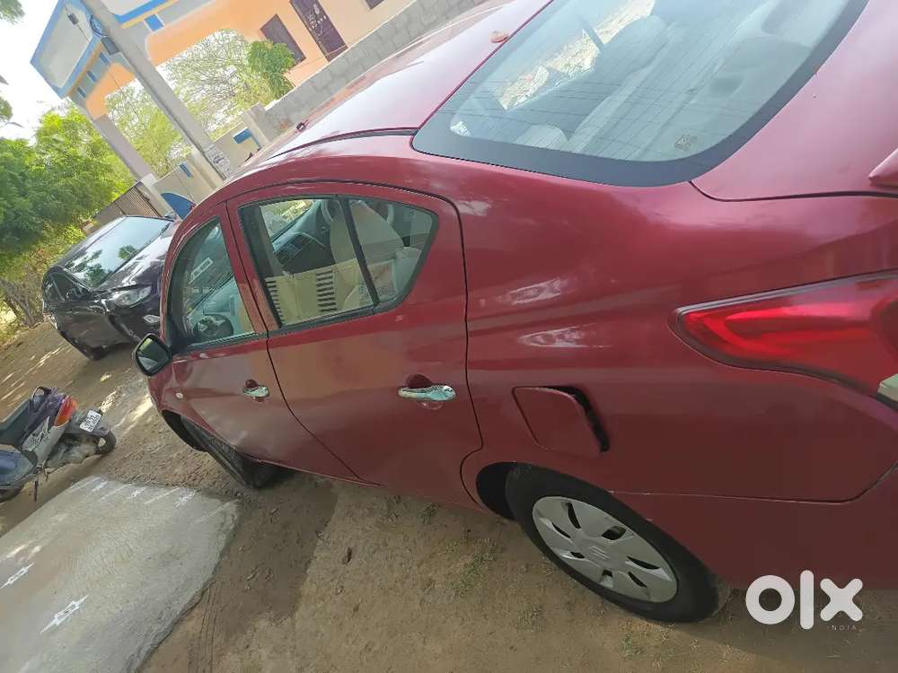 Nissan Sunny 1.5 Petrol 2014
