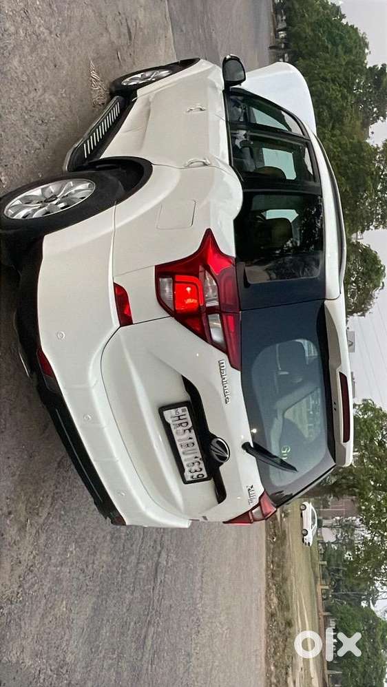 Mahindra Xuv500 2018 Diesel 86100 Km Driven