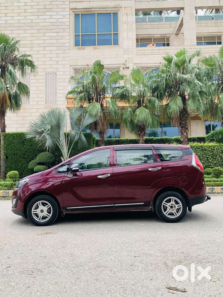 Mahindra Marazzo M2, 2018, Diesel