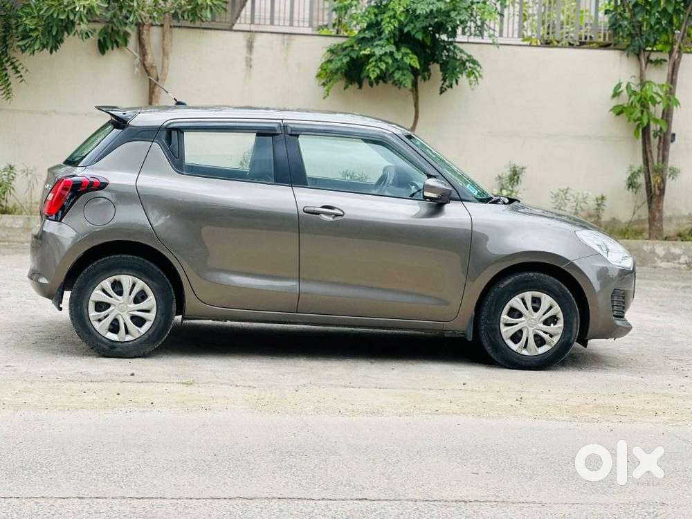 Maruti Suzuki Swift Vxi + Manual, 2020, Petrol