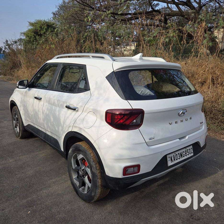 Hyundai Venue Sx, 2020, Petrol