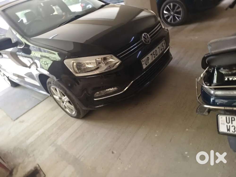 Volkswagen Polo 2012 Highline Dieselwith 25 Kmpl Mailage