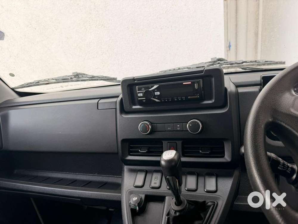 Mahindra Veero Truck Cng & Petrol 3400 Km Driven