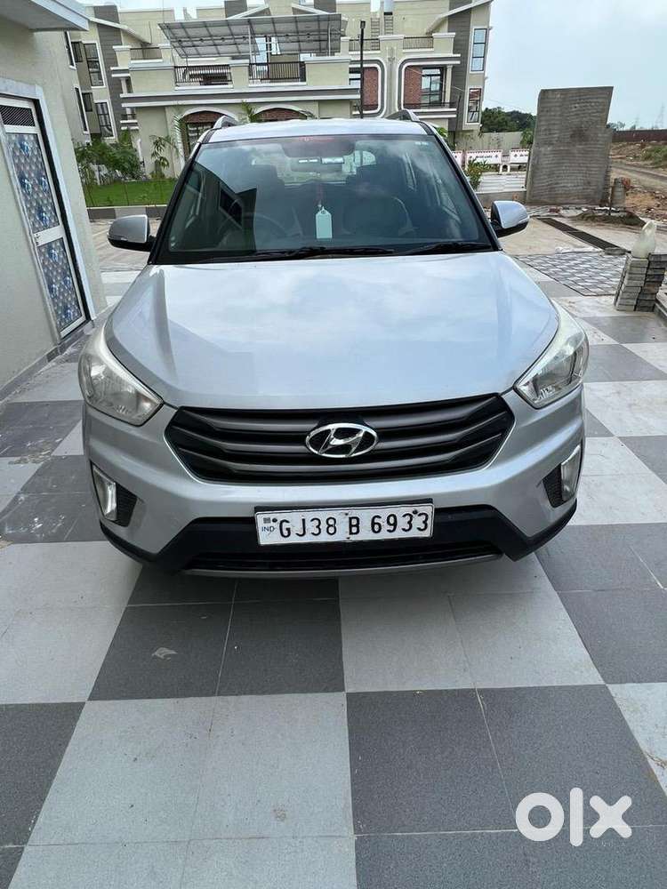 Hyundai Creta 2017 Diesel  Silver  Full Insurance Till May 2027