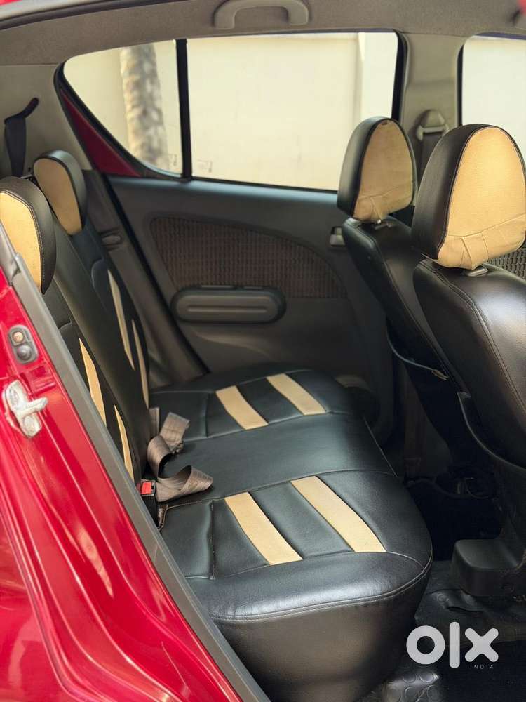 Maruti Suzuki Ritz Vxi, 2012, Petrol