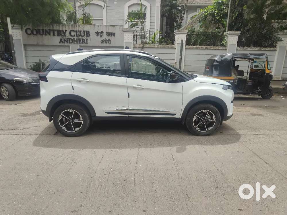 Tata Nexon Creative Cng 2025