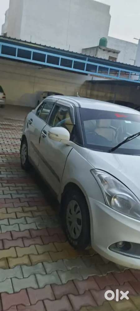 Swift Desire Petrol/ Cng