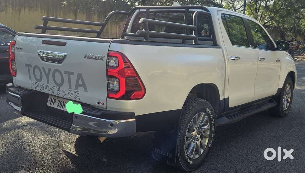 Toyota Hilux 2.8 High 4x4 Mt, 2025, Petrol