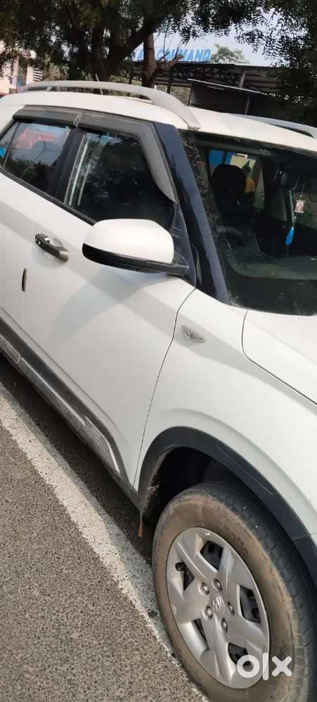 Hyundai Venue 2021 Petrol 12000 Km Driven Only