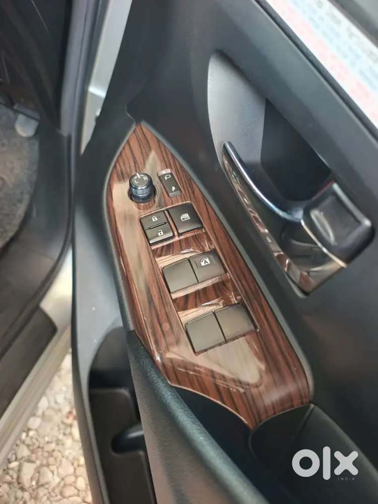 Toyota Innova Crysta 2022