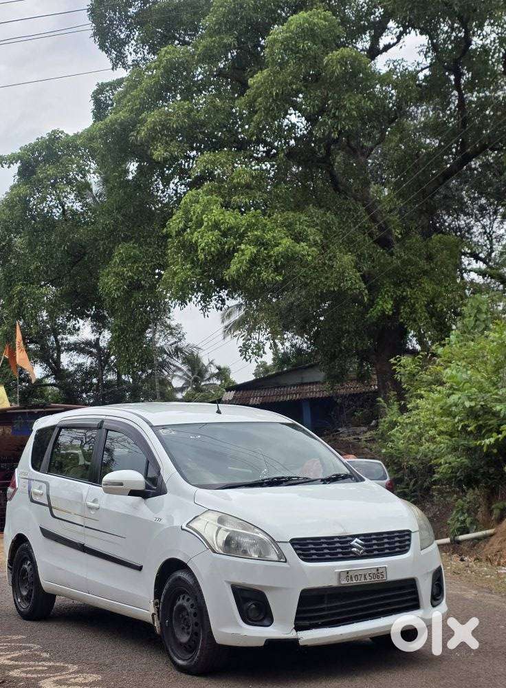 Maruti Suzuki Ertiga 1.5 Vxi Shvs, 2015, Petrol