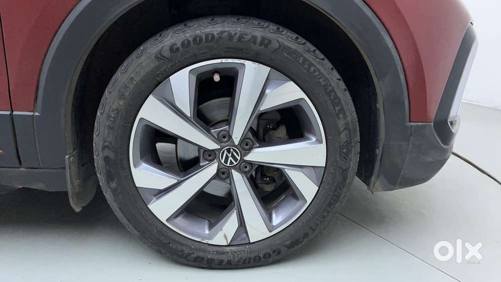 Volkswagen Taigun Topline 1.0 Tsi At (electric Seats), 2022, Petrol