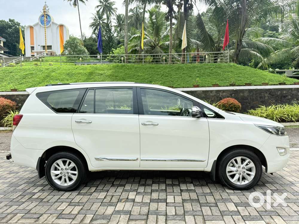 Toyota Innova Crysta 2.4 V, 2020, Diesel