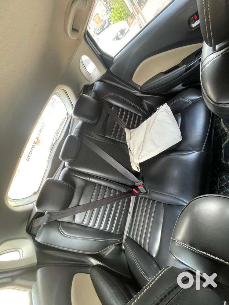 Toyota Glanza 2023 Cng & Hybrids Well Maintained