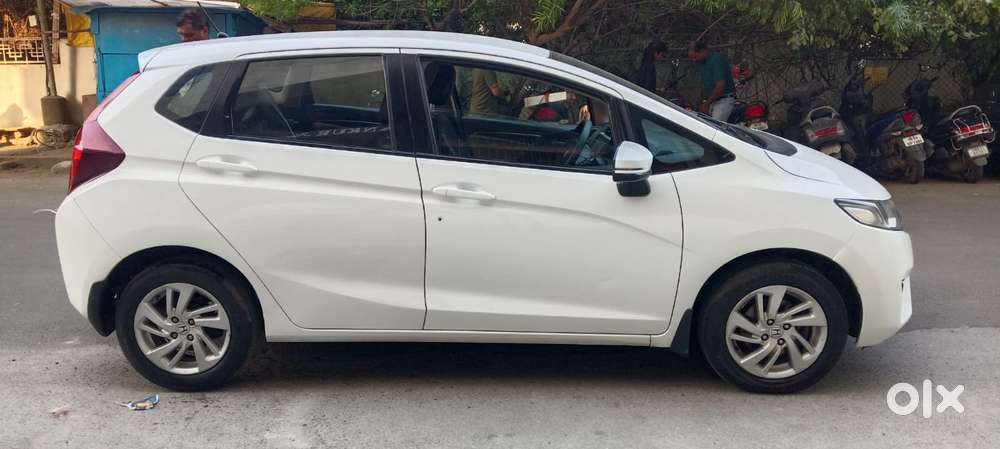 Honda Jazz V Automatic, 2016, Petrol