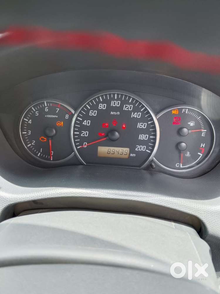 Maruti Suzuki Swift Petrol 2010