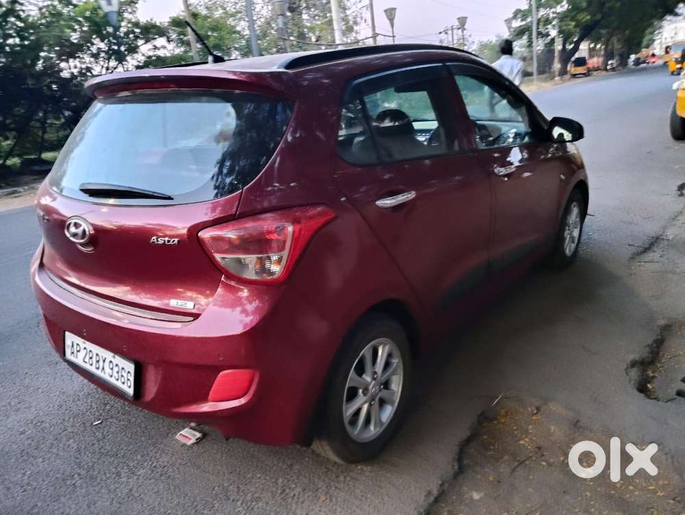 Hyundai I10 Sportz Bluedrive 1.1 Mt, 2014, Lpg