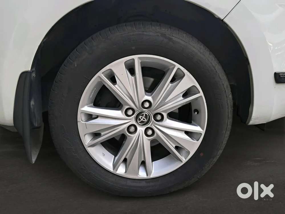 Toyota Innova Crysta 2.8 Zx At 7 Seater, 2019, Diesel