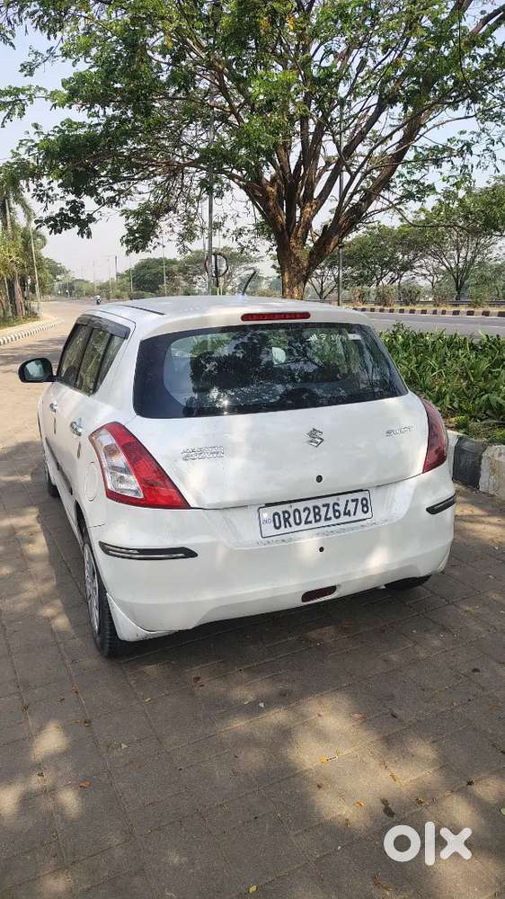 Maruti Suzuki Swift 2012