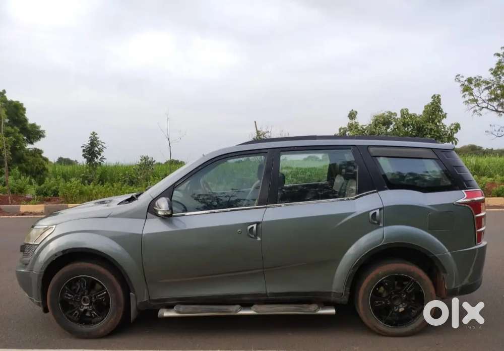Mahindra Xuv5oo W8 Fwd For Sale