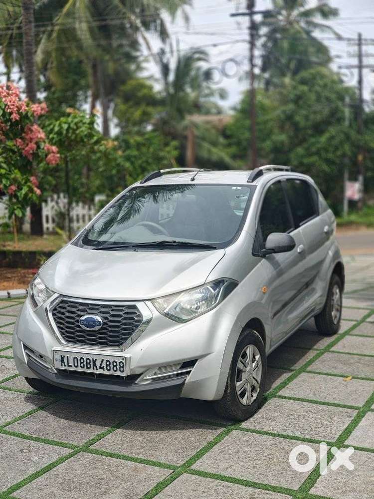Datsun Redigo T Option, 2016, Petrol