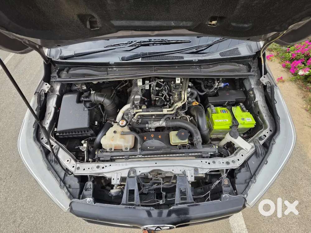 Toyota Innova Crysta 2019 Diesel Manual