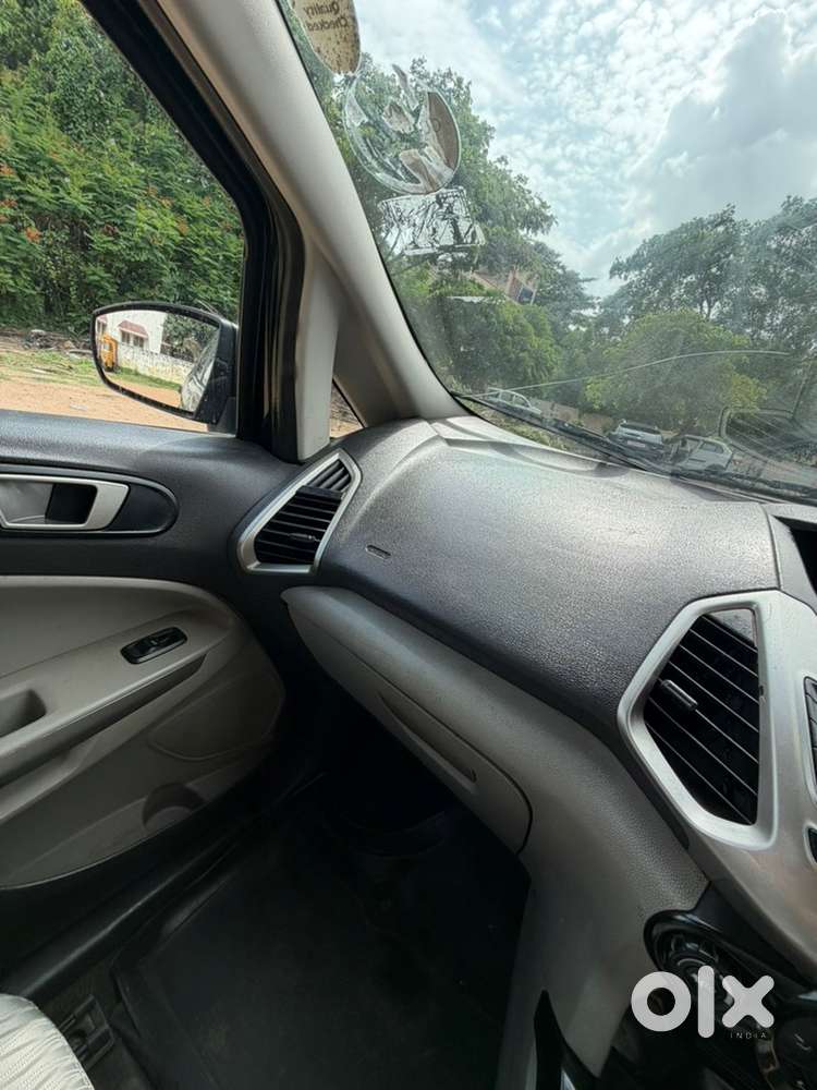 Ford Ecosport 2014 Diesel 80000 Km Driven