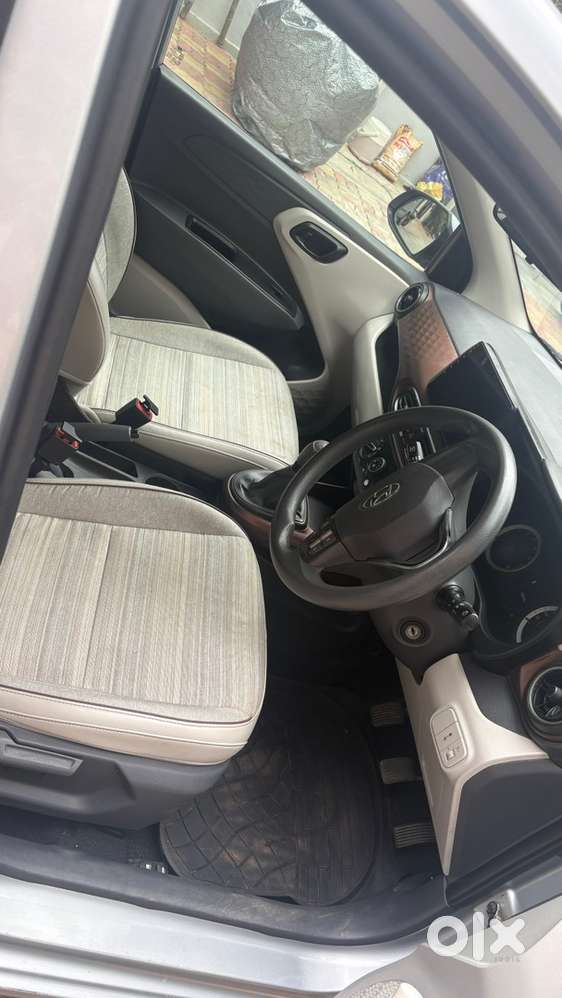 Hyundai Aura 2020 Cng