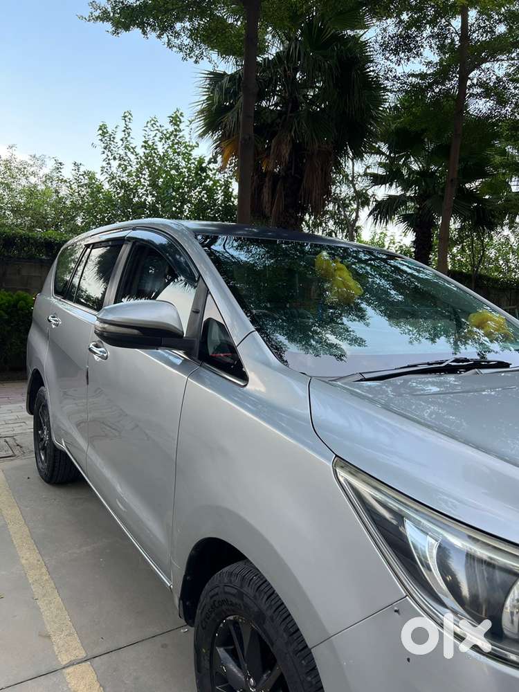 Toyota Innova Crysta 2016 Diesel Manual