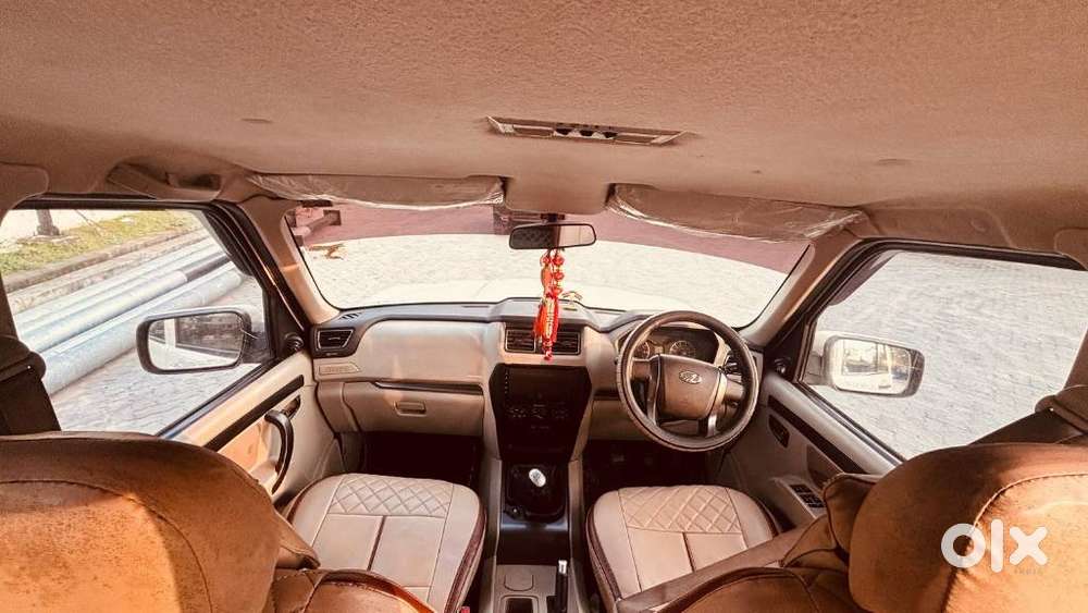 Mahindra Scorpio S6 Plus, 2016, Diesel