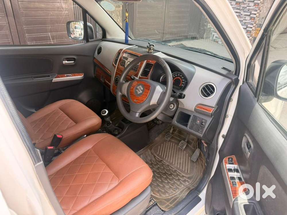 Maruti Suzuki 2011 Oct Manual , First Owner, Pure Petrol , All Orignal