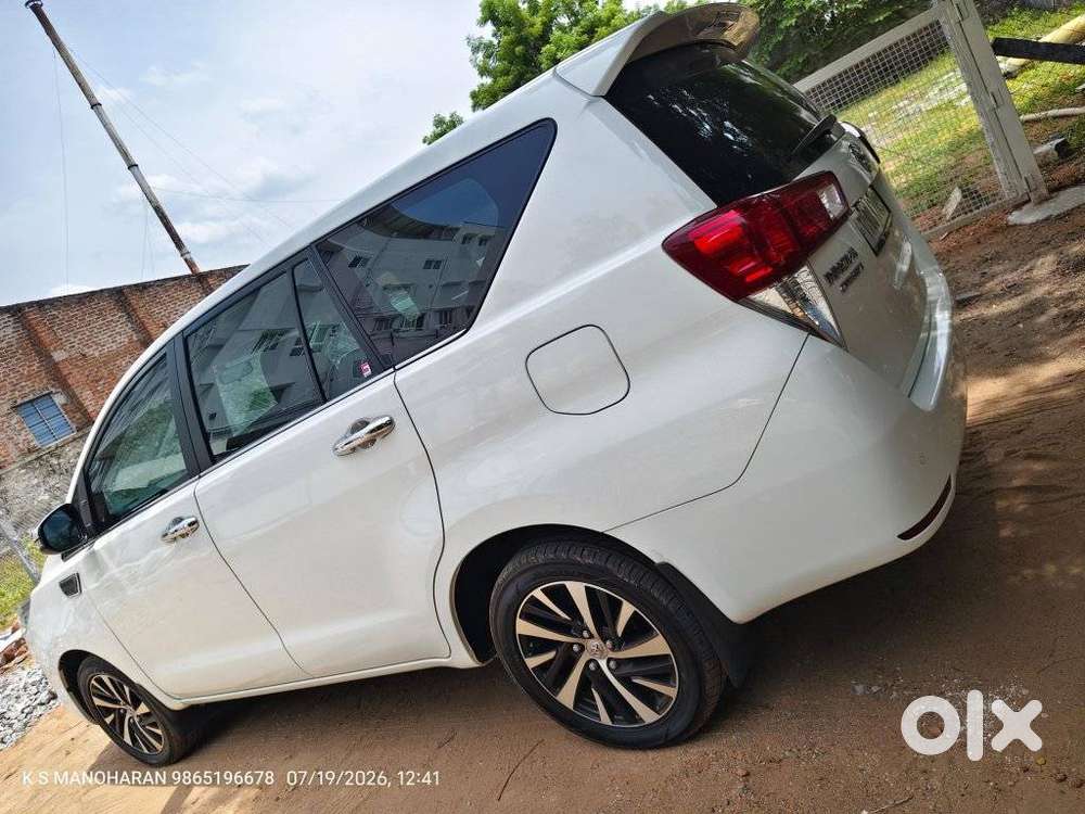 Toyota Innova Crysta 2.4 Z 7 Str, 2024, Diesel