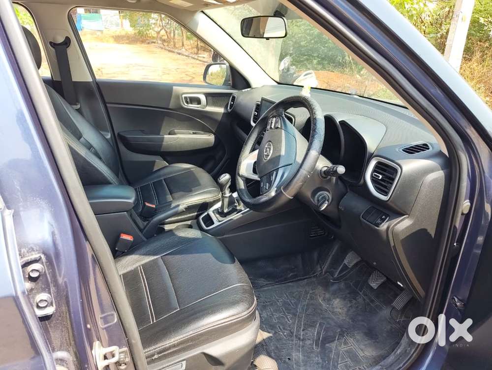 Hyundai Venue Sx (o) Mt 1.5 Diesel, 2021, Diesel