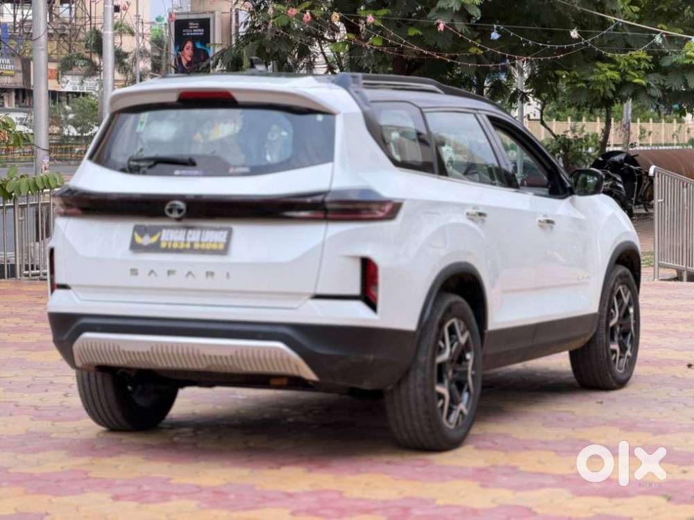 Tata Safari Accomplished X Plus 7 Str Stealth Edition At, 2026, Dies..