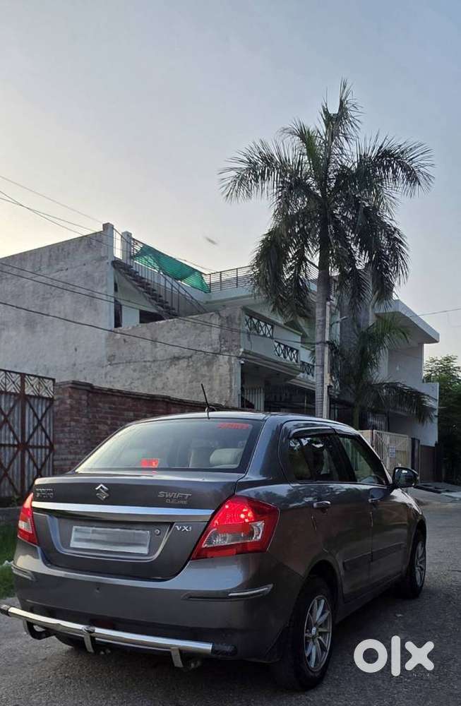 Maruti Suzuki Swift Dzire Vxi, 2012, Petrol