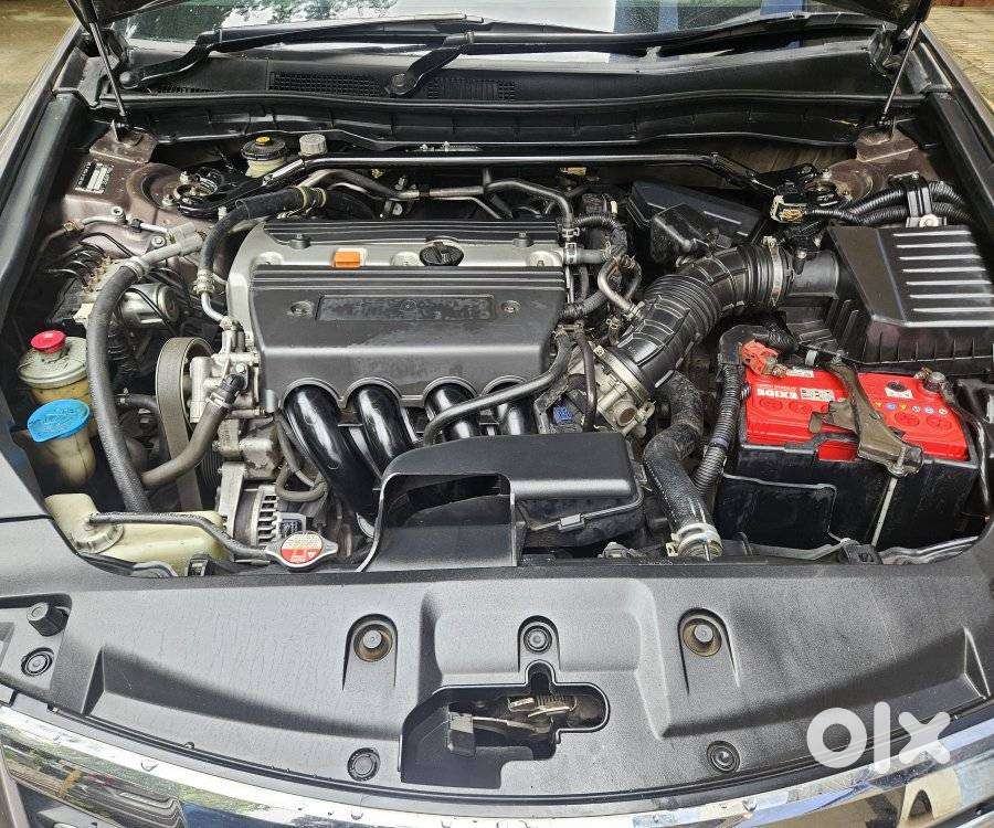 Honda Accord 2.4 Manual, 2012, Petrol