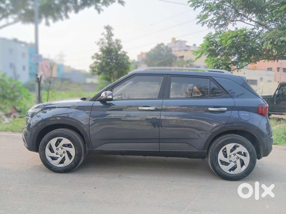 Hyundai Venue S Plus Mt 1.2 Kappa, 2021, Petrol