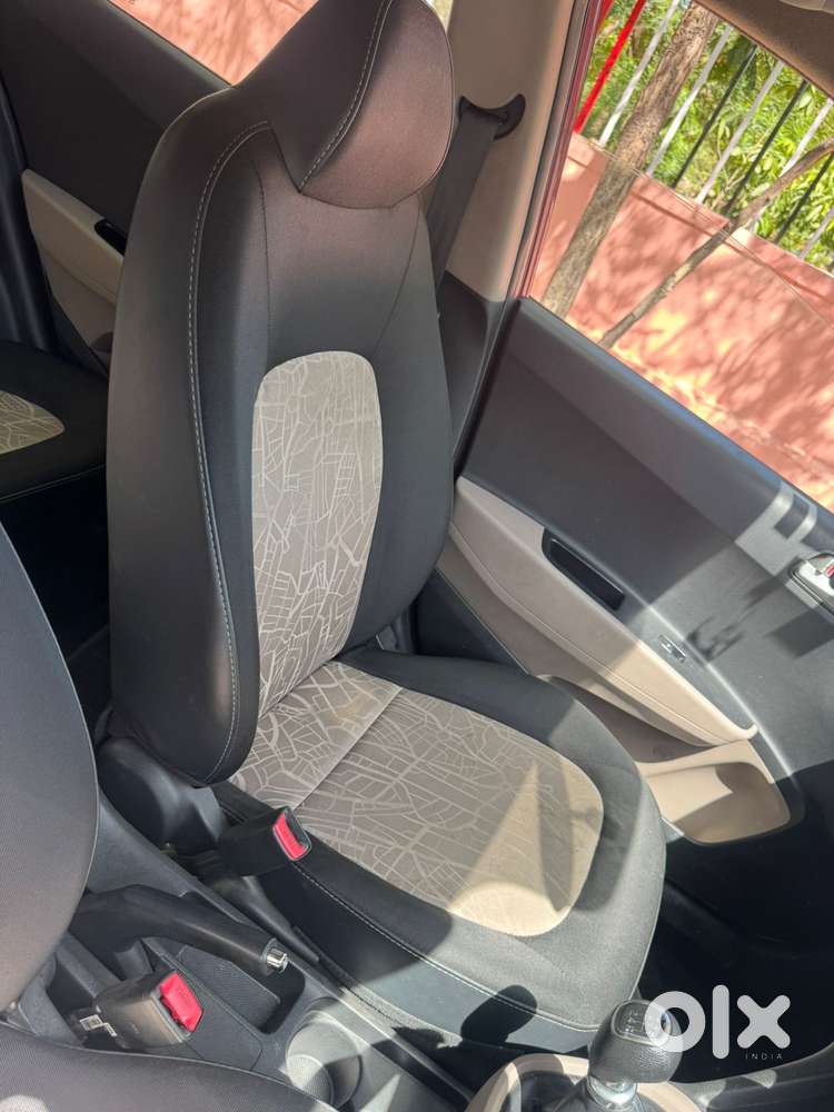 Hyundai Grand I10 2013-2016 Sportz, 2015, Petrol