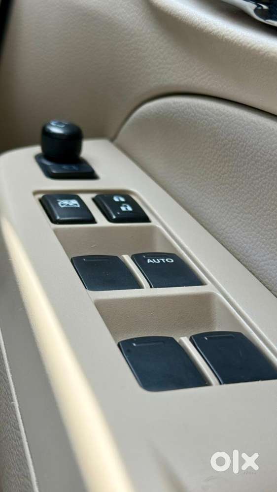 Maruti Suzuki Ciaz Smart Hybrid Alpha , 2018, Petrol