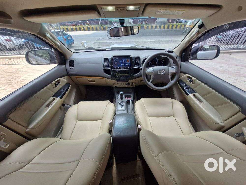 Toyota Fortuner 3.0 4x2 Automatic, 2012, Diesel
