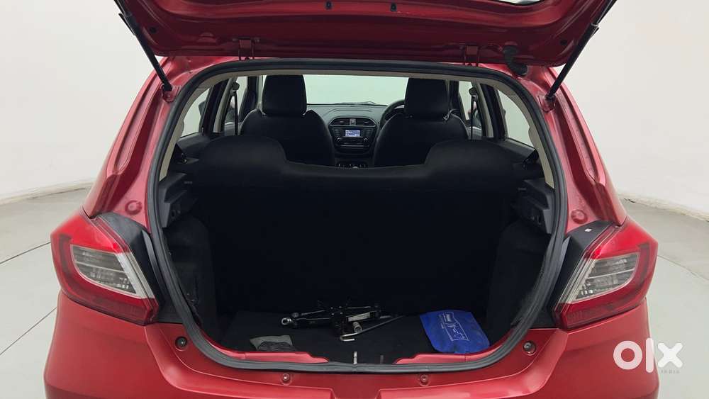 Tata Tiago Xza, 2019, Petrol