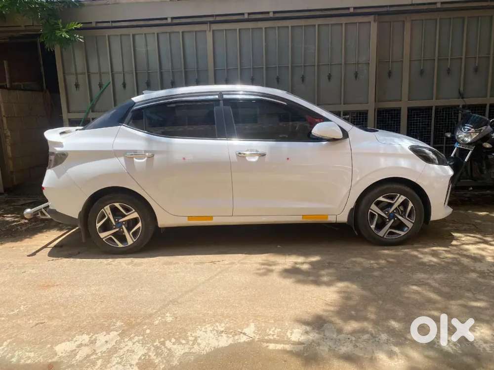 Hyundai Aura 2023 Cng Emi Continue 17 Emi Pending