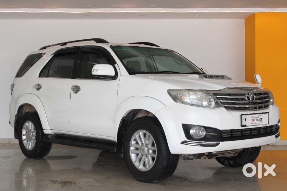 Toyota Fortuner 4x2 At 2.8 Diesel, 2013, Diesel