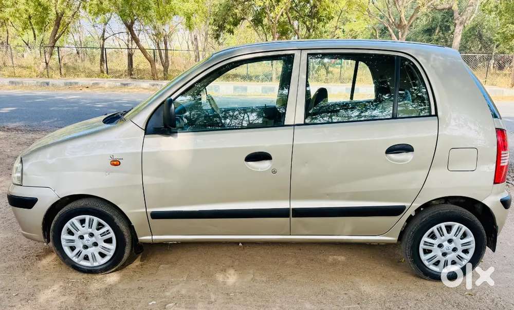 Santro,
2011,
First Owner,
Full Insurances,