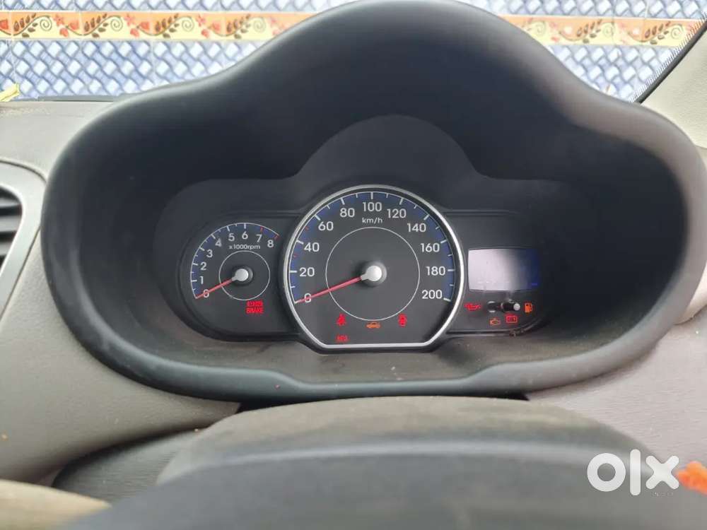 Hyundai I10 Sportz 2013