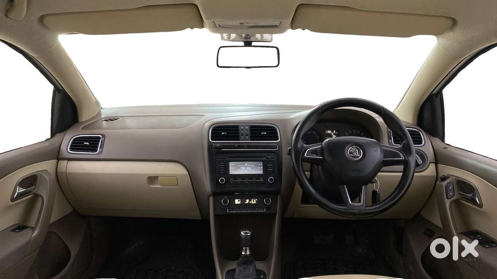Skoda Rapid 2011-2013 1.6 Mpi Elegance, 2015, Petrol