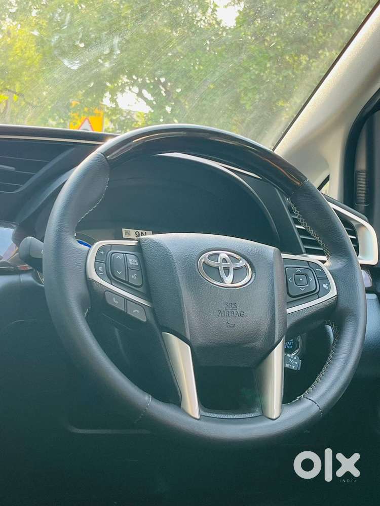 Toyota Innova Crysta [2020-ongoing] 2.7 Gx At 7 Str, 2021, Petrol