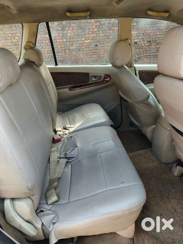 Toyota Innova 2004-2011 2.0 G1 Bsiv, 2007, Diesel