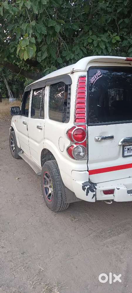 Mahindra Scorpio 2012 मॉडल